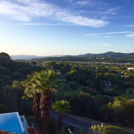 Superbe Duplex 35M2 Vue Mer Avec Piscine Bormes-les-Mimosas Esterno foto